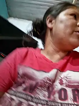 hotmom33 online show from November 5, 11:10 am