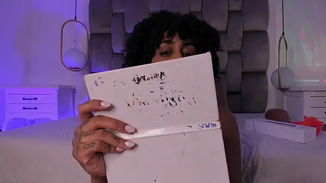 OnlyGia online show from April 29, 3:43 am