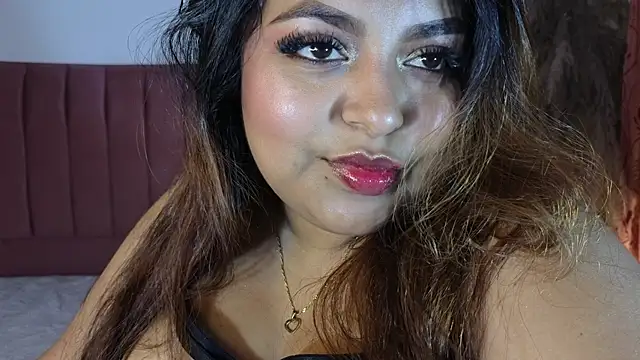 Hela Collins online show from October 17, 4:48 am