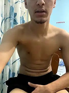 dermino12 online show from December 3, 12:58 pm