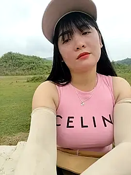 Snapshot of asian_2k chatting on October 14, 2:01 am asian 2k online show from October 14, 2:01 am