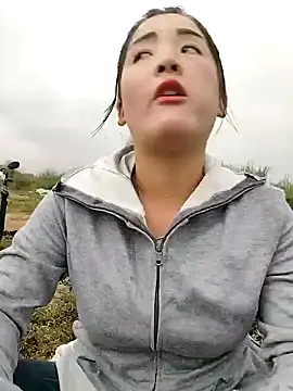 Snapshot of asian_2k chatting on October 20, 12:55 am asian 2k online show from October 20, 12:55 am