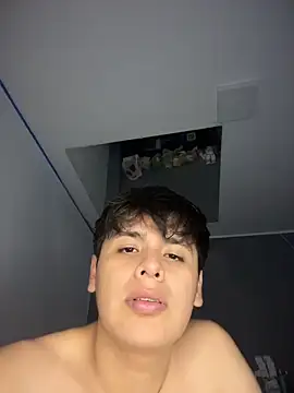 Kailertwink online show from April 17, 4:26 am