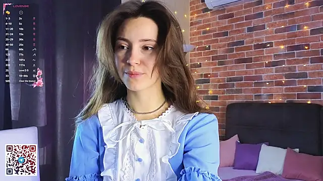 JasminDoroti online show from October 13, 6:13 am