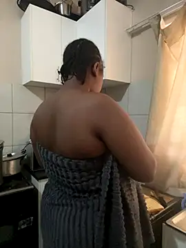 Snapshot of SEXYBOOBS21D chatting on September 27, 7:46 am SEXYBOOBS21D online show from September 27, 7:46 am