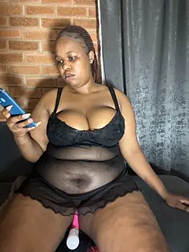 Snapshot of SEXYBOOBS21D chatting on October 27, 5:55 am SEXYBOOBS21D online show from October 27, 5:55 am