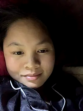 Snapshot of NhuFox chatting on November 25, 1:00 pm NhuFox online show from November 25, 1:00 pm