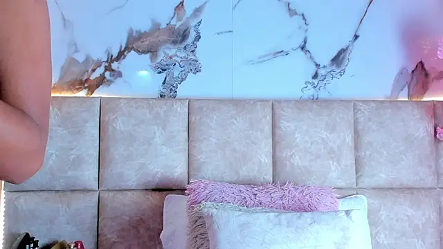 KarolBlanco online show from April 20, 2:47 am