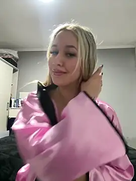 Snapshot of miagarcia250 chatting on September 22, 12:12 am miagarcia250 online show from September 22, 12:12 am