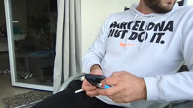 Snapshot of Toysboy67bi chatting on September 28, 3:17 pm Toysboy67bi online show from September 28, 3:17 pm