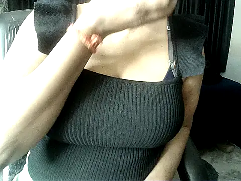 Anaconda-Mall online show from November 29, 4:32 pm