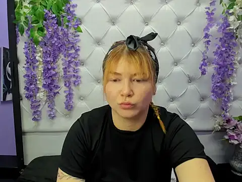 JuliettaRousse69 online show from September 9, 12:26 pm