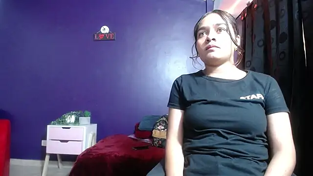 Snapshot of shiara_blake chatting on October 10, 3:33 pm shiara blake online show from October 10, 3:33 pm