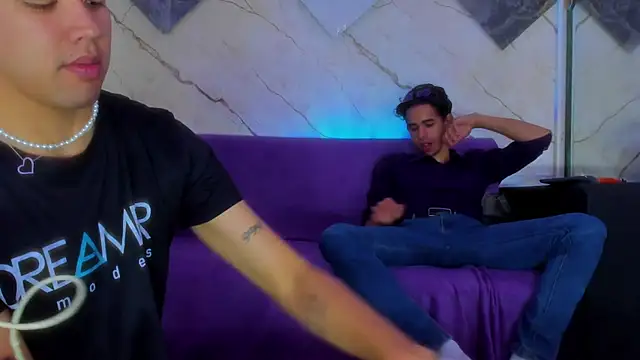 jeremytonner online show from February 20, 4:09 am