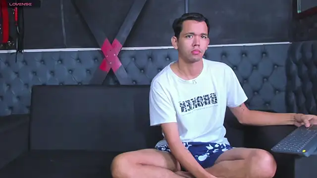 jeremytonner online show from April 19, 12:15 pm