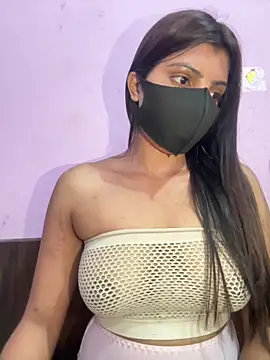 Snapshot of _01ruhi chatting on December 13, 7:53 pm 01ruhi online show from December 13, 7:53 pm