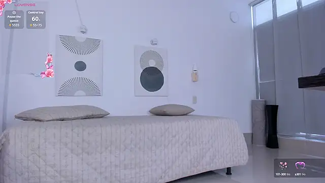 Snapshot of shaza_khalan chatting on September 17, 2:30 pm shaza khalan online show from September 17, 2:30 pm