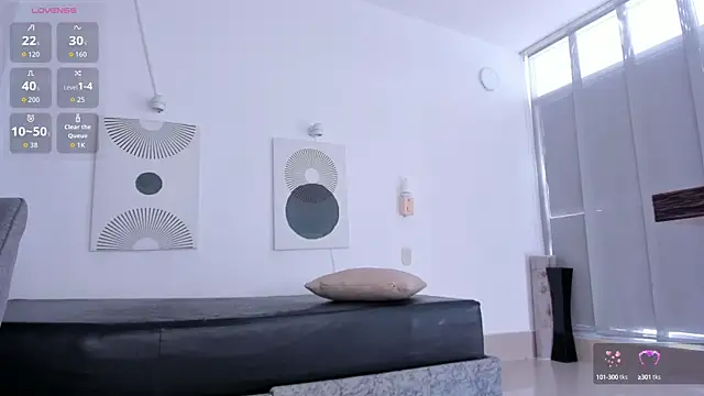 Snapshot of shaza_khalan chatting on September 27, 2:11 pm shaza khalan online show from September 27, 2:11 pm