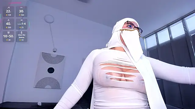 Snapshot of shaza_khalan chatting on October 18, 1:56 pm shaza khalan online show from October 18, 1:56 pm