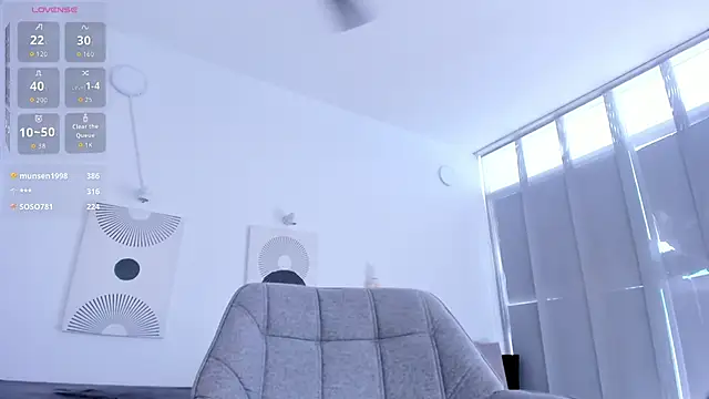 Snapshot of shaza_khalan chatting on October 25, 2:02 pm shaza khalan online show from October 25, 2:02 pm