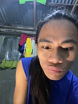 Snapshot of xxhottinybabe chatting on October 24, 10:39 pm xxhottinybabe online show from October 24, 10:39 pm