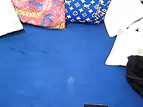 xxhottinybabe online show from March 1, 10:34 pm