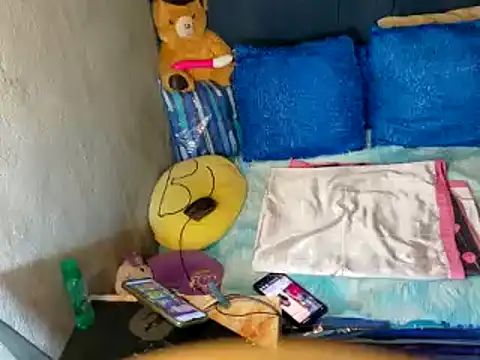 Snapshot of xxloveheart chatting on September 24, 11:57 am xxloveheart online show from September 24, 11:57 am