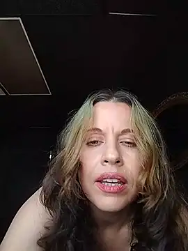 Snapshot of MsMarinaLive chatting on May 23, 10:36 pm MsMarinaLive online show from May 23, 10:36 pm