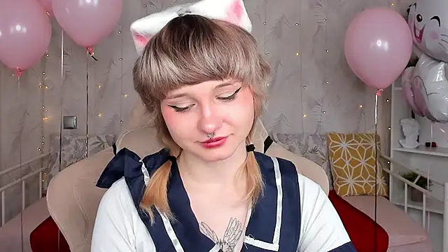 Tori Cutie online show from March 31, 12:12 am