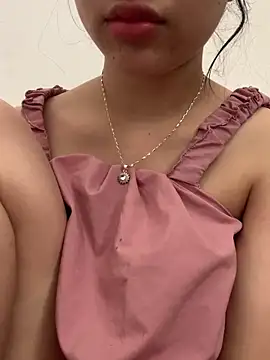 Nguyenha11 online show from March 19, 6:06 am