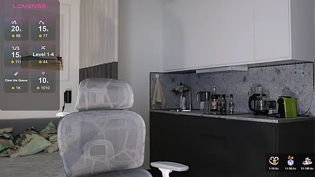 soguesswhat online show from November 11, 1:11 pm