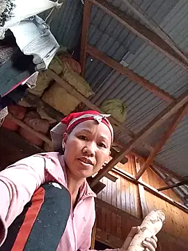 TinTin321 online show from October 28, 10:30 am