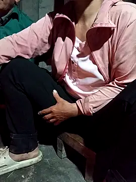 TinTin321 online show from March 11, 11:38 am