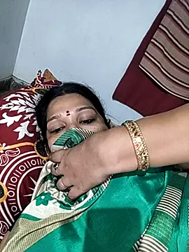 sutari84 online show from September 30, 3:06 pm