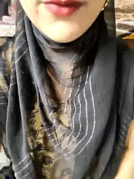 Snapshot of Indian-Aleena chatting on July 3, 6:03 pm Indian-Aleena online show from July 3, 6:03 pm