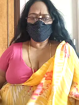 Snapshot of heera-rani chatting on September 14, 5:39 am heera-rani online show from September 14, 5:39 am