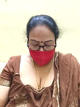 Snapshot of heera-rani chatting on October 14, 12:50 pm heera-rani online show from October 14, 12:50 pm