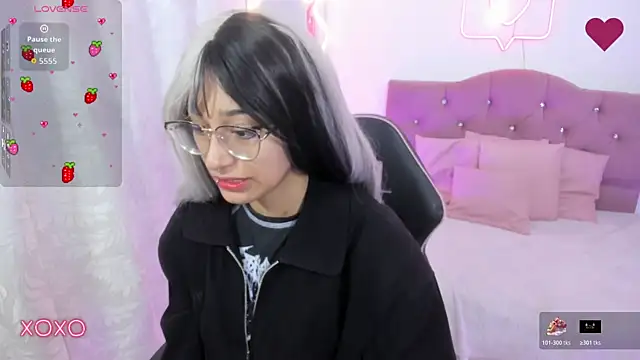 Snapshot of HANNI_TAY chatting on December 3, 11:41 am HANNI TAY online show from December 3, 11:41 am