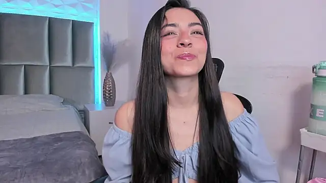 Snapshot of canelleGarces chatting on September 12, 12:16 pm canelleGarces online show from September 12, 12:16 pm