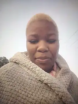 Seductive Yellow Titties online show from September 11, 4:45 am