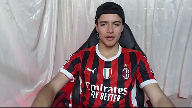 jacobbiker online show from December 1, 6:02 pm