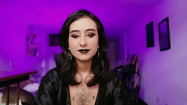 atenea dragon   online show from December 17, 8:59 pm