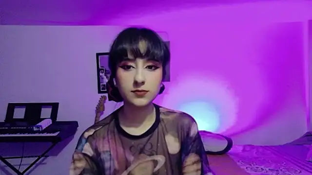 atenea dragon   online show from March 28, 9:25 pm