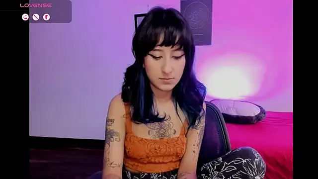 atenea dragon   online show from April 20, 8:43 pm