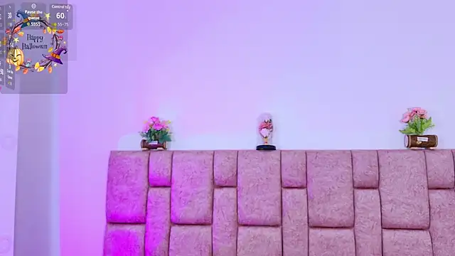 Snapshot of ScarlettLuxe chatting on October 30, 11:16 pm ScarlettLuxe online show from October 30, 11:16 pm