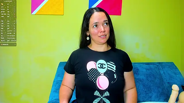 Snapshot of loreen_grey chatting on November 17, 8:14 pm loreen grey online show from November 17, 8:14 pm