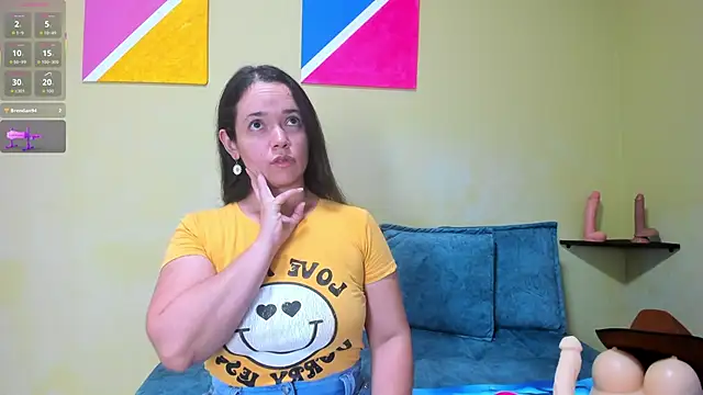 Snapshot of loreen_grey chatting on November 26, 8:10 pm loreen grey online show from November 26, 8:10 pm