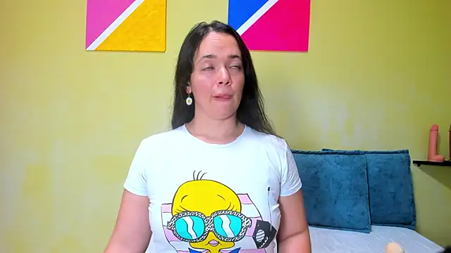 Snapshot of loreen_grey chatting on November 30, 10:03 pm loreen grey online show from November 30, 10:03 pm