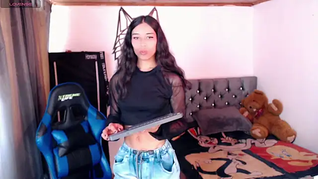 Sweet-Cris online show from September 11, 6:08 pm