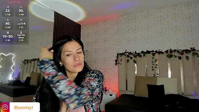 BLUE TAY1 online show from February 19, 11:50 am